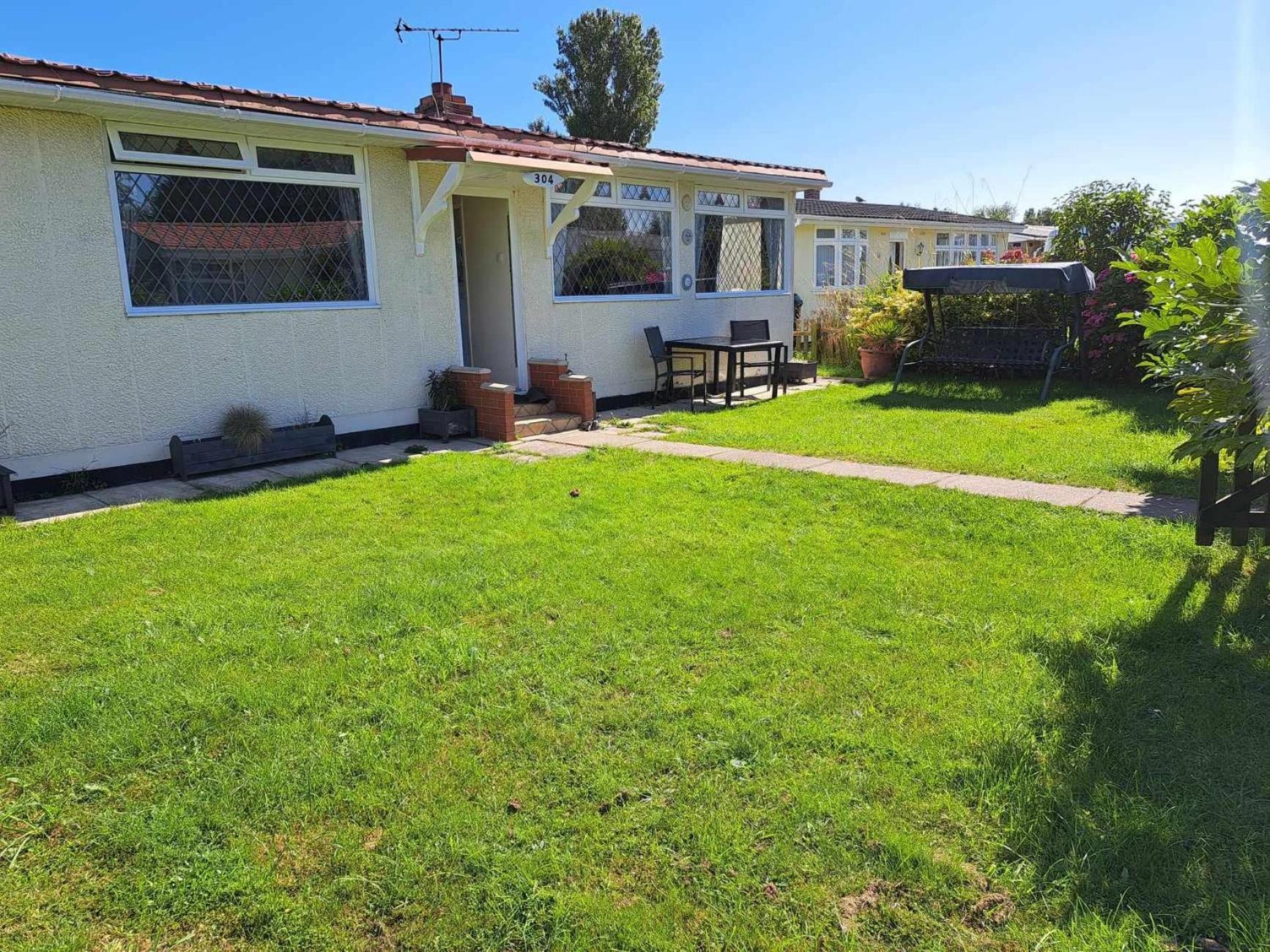 Beach & Tonic Beachside Chalet Humberston Exteriör bild
